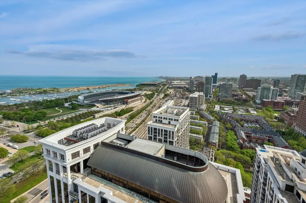 1235 South Prairie Avenue Chicago IL 60605
