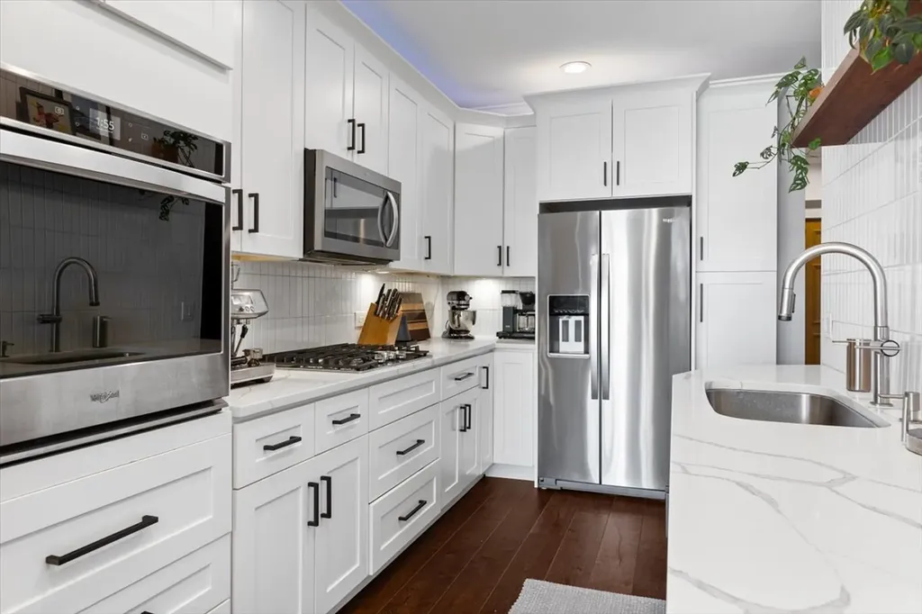 1155 West Armitage Avenue Chicago IL 60614