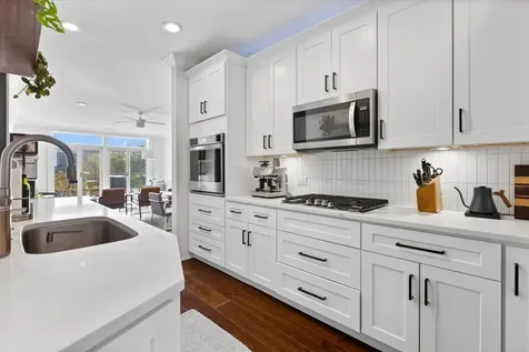1155 West Armitage Avenue Chicago IL 60614