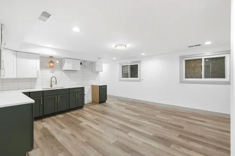 940 West 116th Place Chicago IL 60643