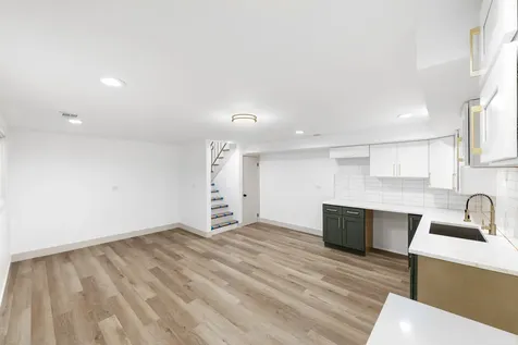 940 West 116th Place Chicago IL 60643