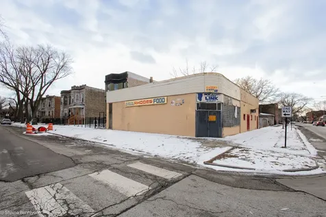 6604 South Rhodes Avenue Chicago IL 60637