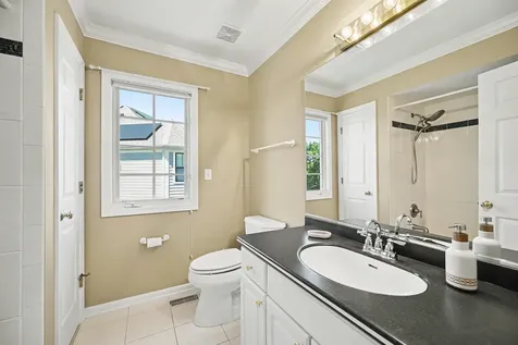 994 Chadwick Court Aurora IL 60502