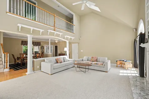 994 Chadwick Court Aurora IL 60502