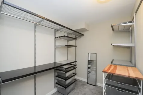 211 East Ohio Street Chicago IL 60611