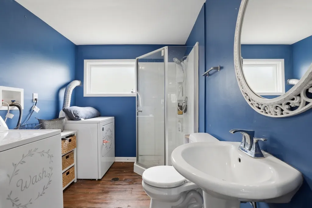 1104 New Haven Avenue Aurora IL 60506