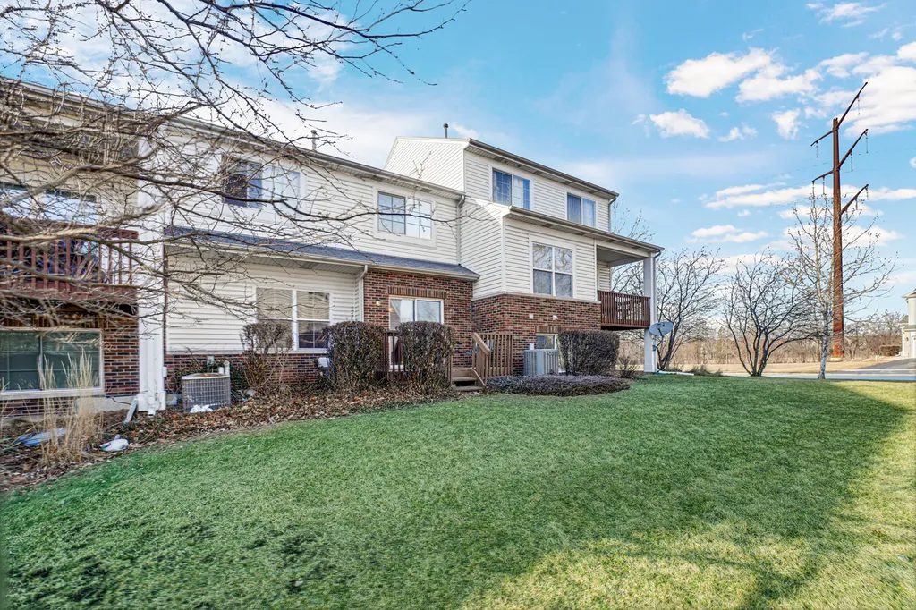 16743 Winding Creek Road Plainfield IL 60586