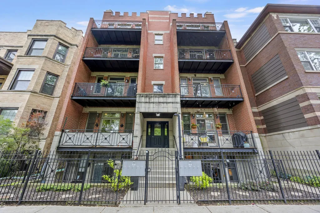 5125 North Kenmore Avenue Chicago IL 60640