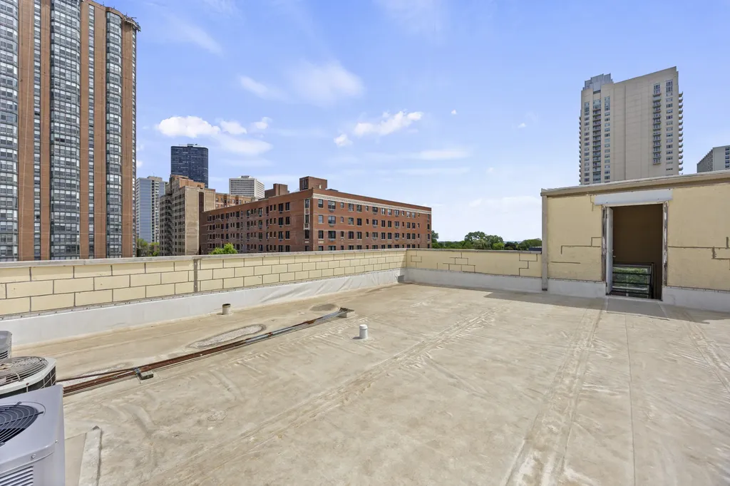 5125 North Kenmore Avenue Chicago IL 60640