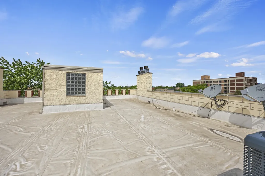 5125 North Kenmore Avenue Chicago IL 60640
