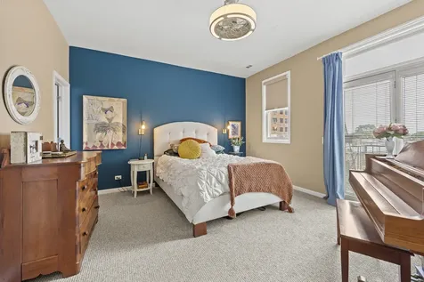 5125 North Kenmore Avenue Chicago IL 60640