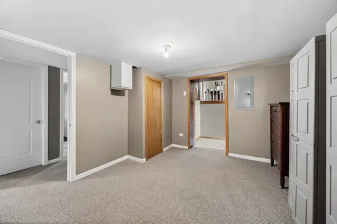 9819 South Millard Avenue Evergreen Park IL 60805