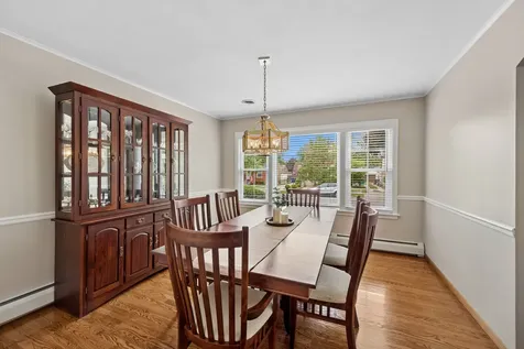 9819 South Millard Avenue Evergreen Park IL 60805