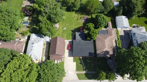 544 East Mulberry Street Watseka IL 60970