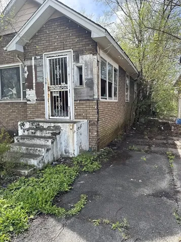 14718 Loomis Avenue Harvey IL 60426
