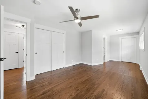 530 Bensley Avenue Calumet City IL 60409