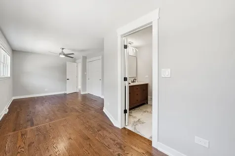 530 Bensley Avenue Calumet City IL 60409