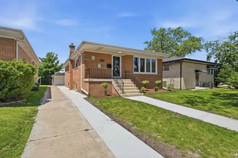 530 Bensley Avenue Calumet City IL 60409