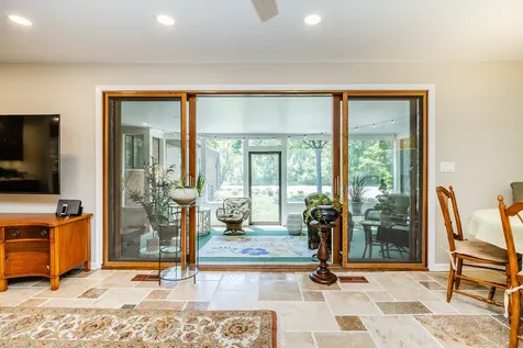 140 Janis Court Wood Dale IL 60191