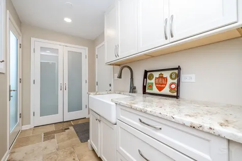 140 Janis Court Wood Dale IL 60191