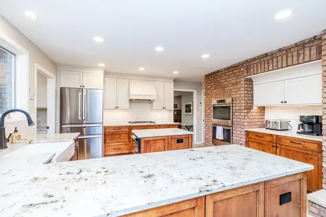 140 Janis Court Wood Dale IL 60191