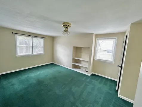 1907 West Pearl Avenue Rockford IL 61103