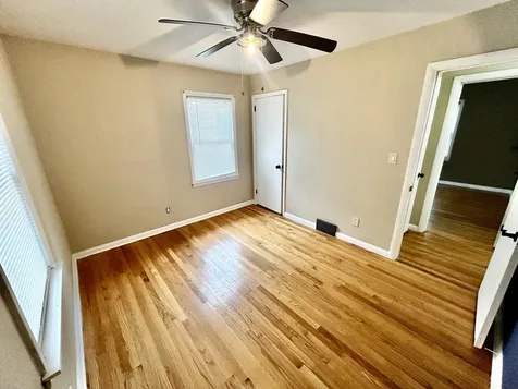 1907 West Pearl Avenue Rockford IL 61103