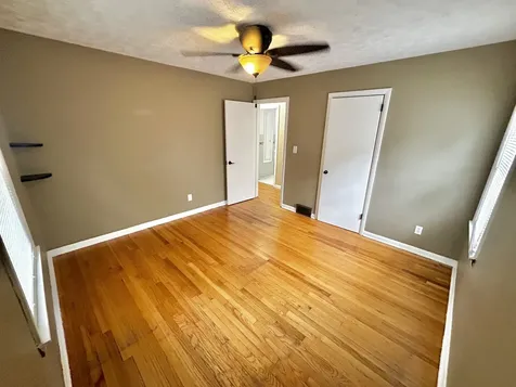1907 West Pearl Avenue Rockford IL 61103