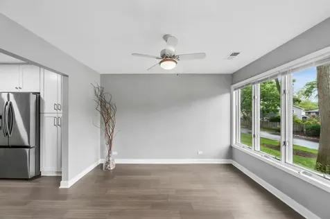 150 Lake Boulevard Buffalo Grove IL 60089