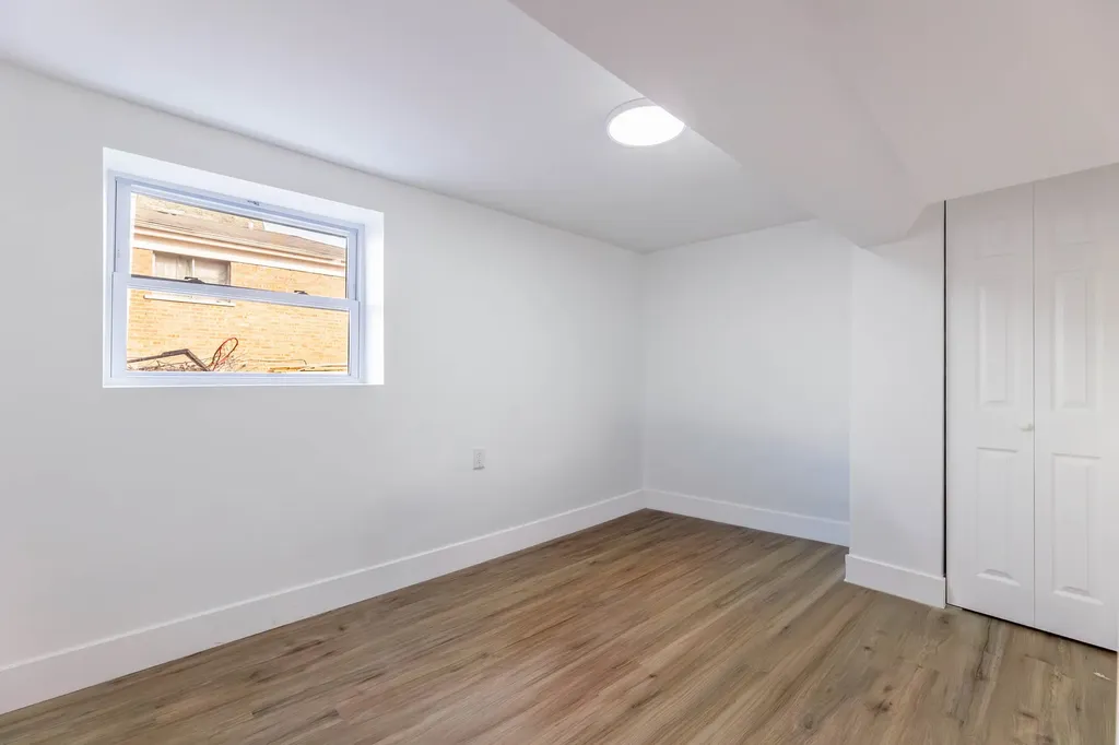 6742 South Carpenter Street Chicago IL 60621