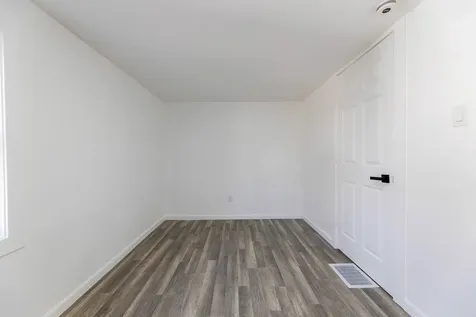 6742 South Carpenter Street Chicago IL 60621