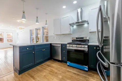 6742 South Carpenter Street Chicago IL 60621
