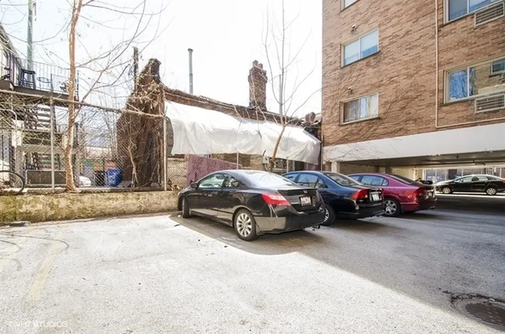 1415 West Lunt Avenue Chicago IL 60626