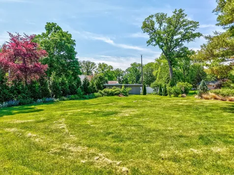 15 Oaklane Drive Ottawa IL 61350