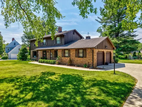 15 Oaklane Drive Ottawa IL 61350