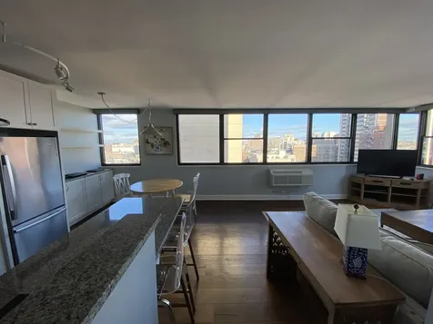 2700 North Hampden Court Chicago IL 60614
