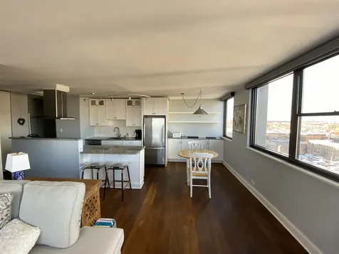 2700 North Hampden Court Chicago IL 60614