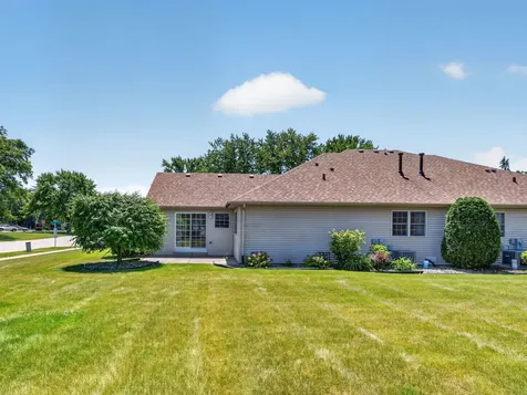 68 Oregon Trail Coal City IL 60416