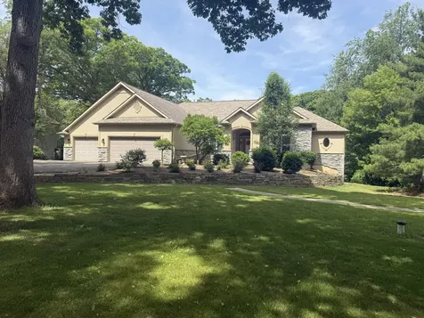10605 Red Hawk Lane Spring Grove IL 60081