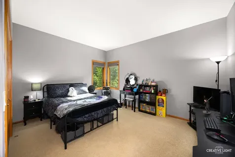 10605 Red Hawk Lane Spring Grove IL 60081