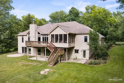 10605 Red Hawk Lane Spring Grove IL 60081