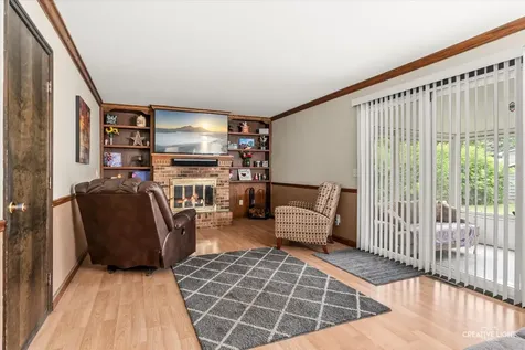 112 Hickory Street Oswego IL 60543