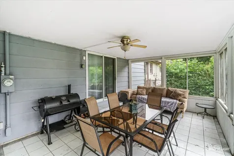 112 Hickory Street Oswego IL 60543