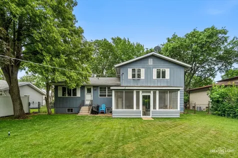 112 Hickory Street Oswego IL 60543