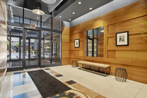 1212 North Wells Street Chicago IL 60610