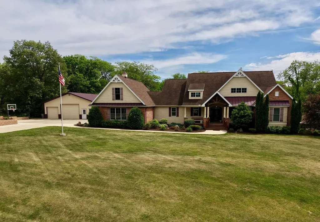 34554 1375 North Avenue Spring Valley IL 61362