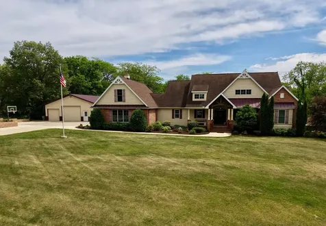 34554 1375 North Avenue Spring Valley IL 61362