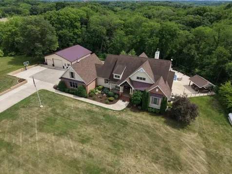 34554 1375 North Avenue Spring Valley IL 61362