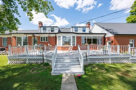 825 West Warmouth Street Salem IL 62881