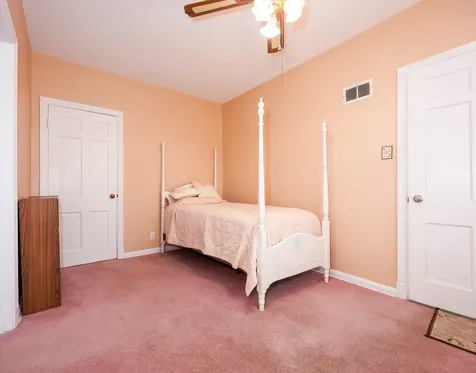 825 West Warmouth Street Salem IL 62881